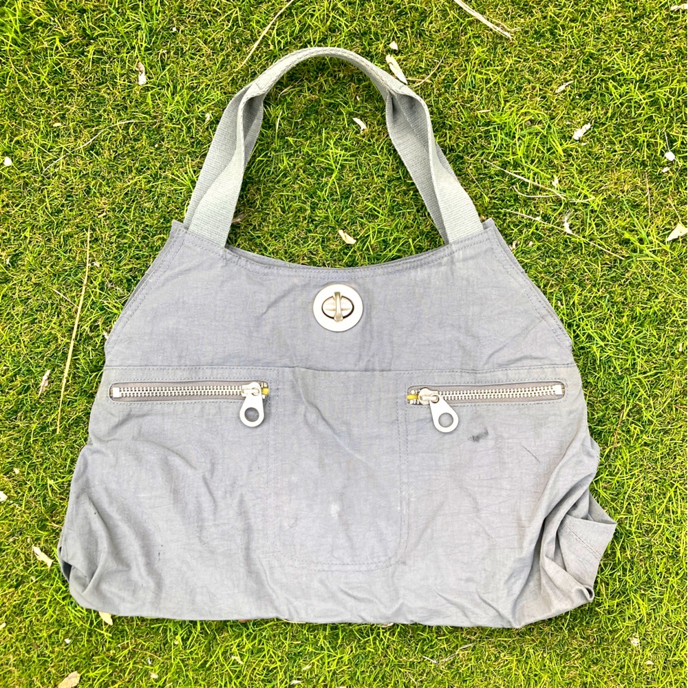 Large Gray Baggallini Shoulder Bag Purse, Silver Hardware, Many Pockets